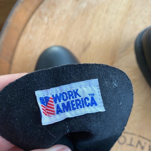 Men’s black steel toed work boots - Picture 6 of 7